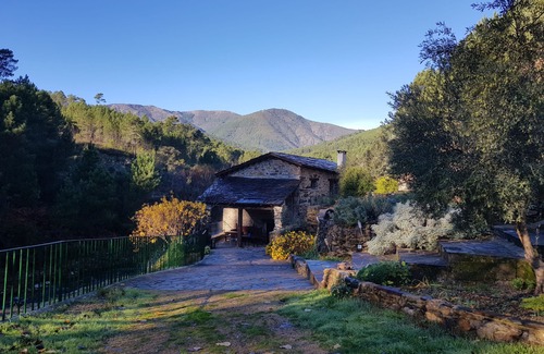 Pinofranqueado Cottage | Mill rehabilitated with Natural Pool and Barbecue in natural environment