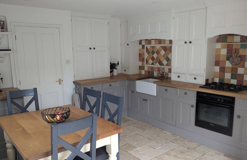 Lower Slaughter Cottage | MILL STREAM COTTAGE, family friendly in Lower Slaughter