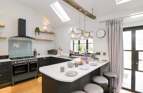 Chipping Campden Cottage | MILLBANK COTTAGE, family friendly in Mickleton, Gloucestershire