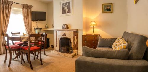 Buncrana Apartment | Millbrae Townhouse