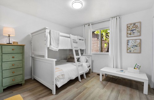 Olympus Cove House | Millcreek Villa: Scenic Fun & Games Getaway!