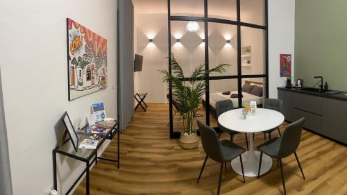 Municipio 2 Apartment | Mille Comfort House