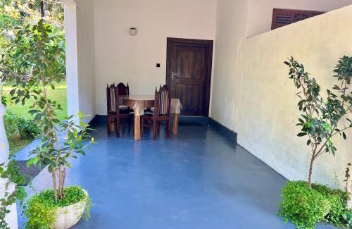 Anuradhapura House | Millenium Lodge - Anuradhapura