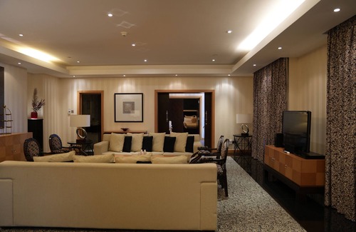 Kuwait City Hotel | Millennium Central Kuwait Downtown