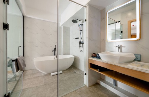 Sansar Hotel | Millennium Plaza Hotel