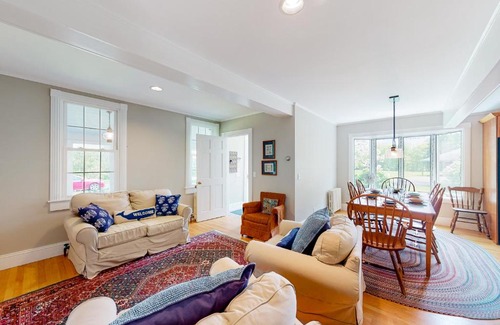 Brunswick House | Miller Creek Cove Retreat