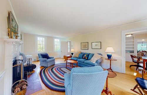 Brunswick House | Miller Creek Cove Retreat