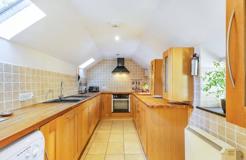 Liskeard Cottage | MILLER'S LODGE, romantic, character holiday cottage in Liskeard