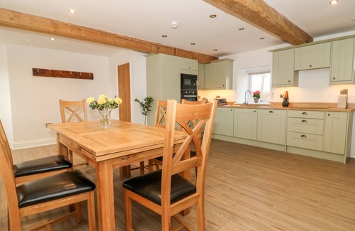 Harrogate Cottage | MILLER'S WHEEL, pet friendly, luxury holiday cottage in Spofforth