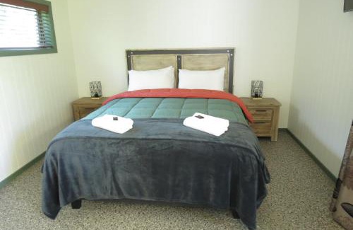 Millers Flat Resort | Millers Flat Holiday Park