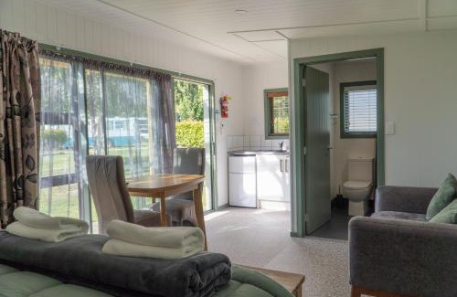 Millers Flat Resort | Millers Flat Holiday Park