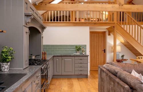 Richmond Cottage | Millfield Barn - a cottage that sleeps 4 guests in 2 bedrooms