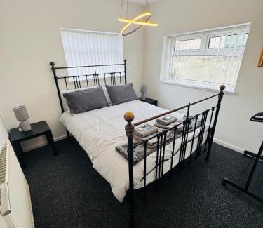Risca East House | Millhouse 55