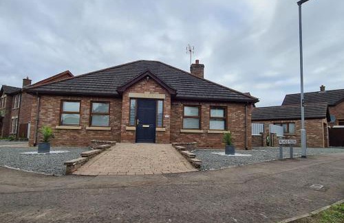 Boardmills Villa | Millhouse Cottage A Luxury 3 bed Bungalow