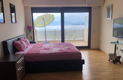 Ohrid Apartment | Million dollar lake view