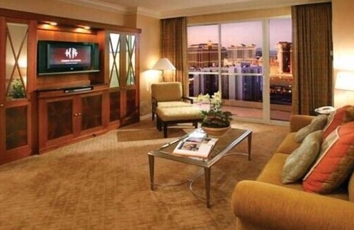 Las Vegas Apartment | Million Dollar View of the Strip, Formula One, & Sphere 1 Bedroom 2 Bath Suite