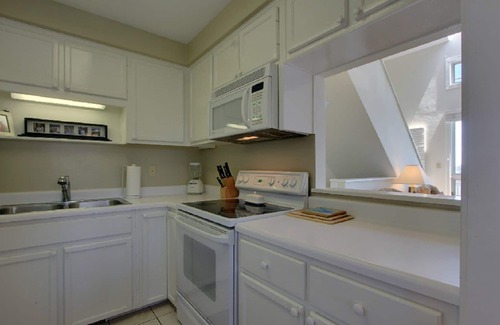 Smith Mountain Lake Villa | Million Dollar View! Sleeps 10 - Lakefront!