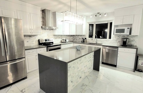 Northwest Edmonton House | Million Dollars Home! Beside Park and Lake