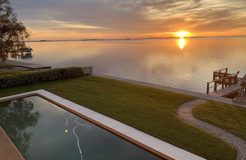 Crystal Beach Apartment | Million$ Gulf front sunsets in private apartment in private home!