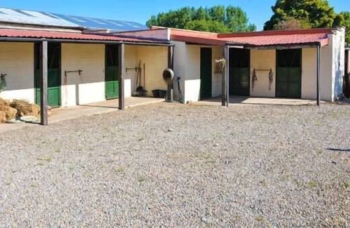 Thornton Watlass Cottage | MILLSTONE COTTAGE, pet friendly, with a garden in Thornton Watlass