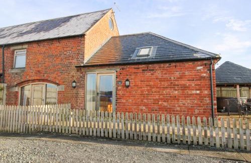 Stoney Stretton House | Millstone Cottages - Granary Cottage