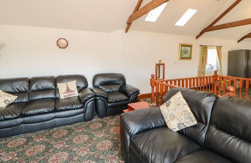 North Bitchburn Cottage | MILLSTONE, pet friendly, character holiday cottage in Staindrop