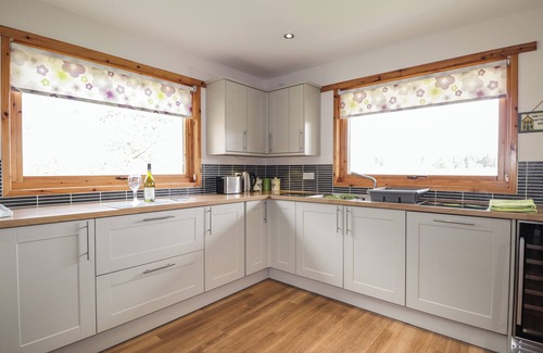 Boat of Garten House | MILLVIEW, luxury holiday cottage, with open fire in Boat Of Garten