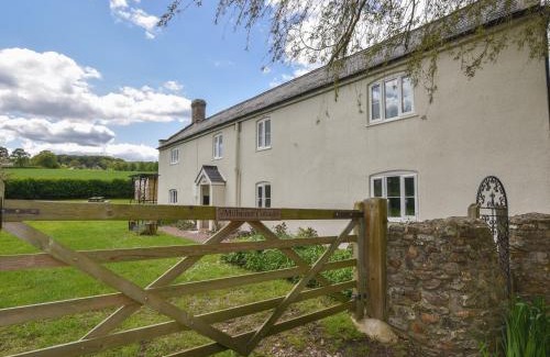 Axminster House | Millwater Cottage
