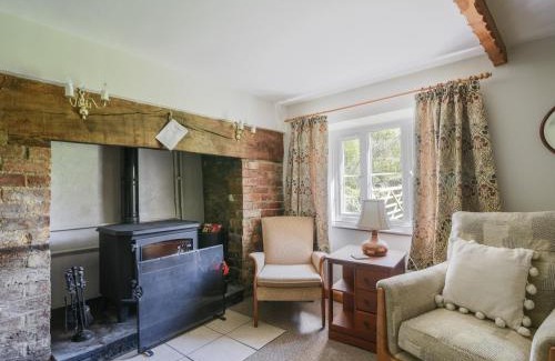Axminster House | Millwater Cottage