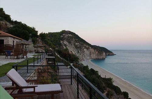 Agios Nikitas Villa | MILOS BAY VILLAS -Beachfront luxury villa with private pool, and stunning view