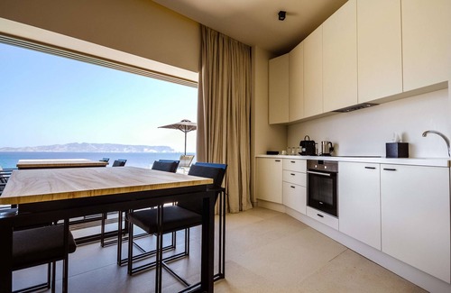 Milos Hotel | Milos Cove