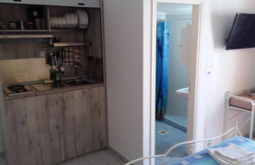 Adamas Apartment | Milos Relax Budget friendly studio in Adamas