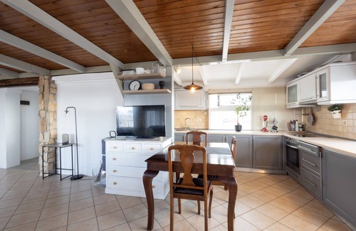 Voula Apartment | Miltiadou 21