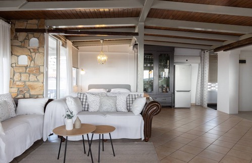 Voula Apartment | Miltiadou 21