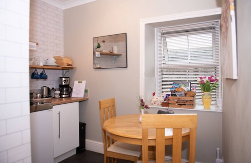 Askrigg Apartment | Milton house-studio apartment . mill gill suite