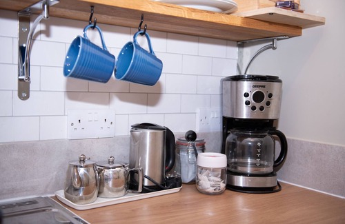 Askrigg Apartment | Milton house-studio apartment . mill gill suite