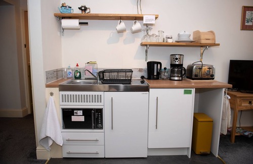 Askrigg Apartment | Milton House- Studio Apartment .Whitfield Suite