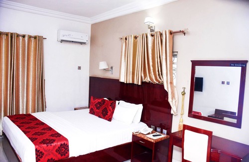 Kano Hotel | Milton Park Hotel & Resort