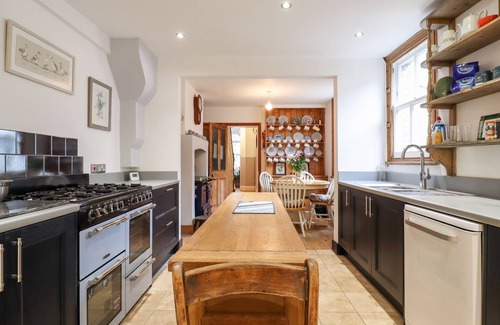 Cambridge House | MILTON ROAD (CITY END), with open fire in Cambridge, England