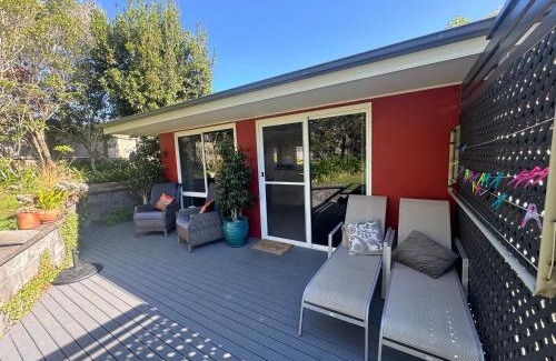 Milton House | Milton Village Retreat - secluded comfort