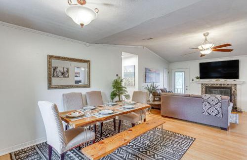 Florida Panhandle House | Milton Waterfront Home with Dock and Outdoor Kitchen!