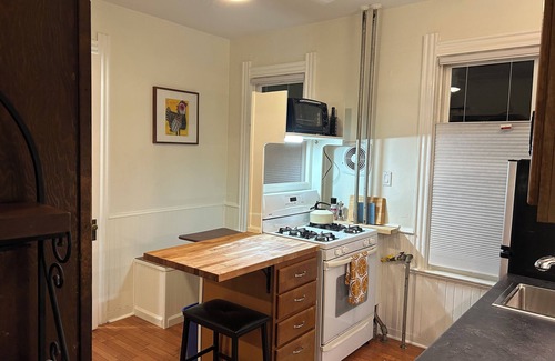 Lower East Side Apartment | Milwaukee Eastside History and local art apartment.