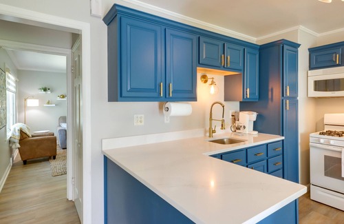 Milwaukee House | Milwaukee Home w/Serene Patio & Backyard Garden!