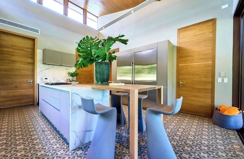 Las Palmas Villa | Mimi in Casa de Campo by Personal Villas - Infinity Pool and a Heated Jacuzzi