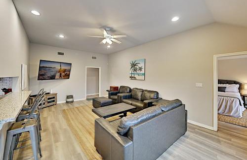 Pirates Beach West House | Mimosa Manor