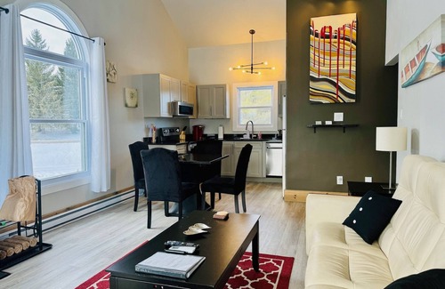 Magog Apartment | Mimosa-Mont-Orford-Memphremagog Beach