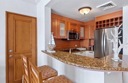 Puerta de Tierra Apartment | Mimosa Studio | located at the Condado Lagoon Villas building in Condado