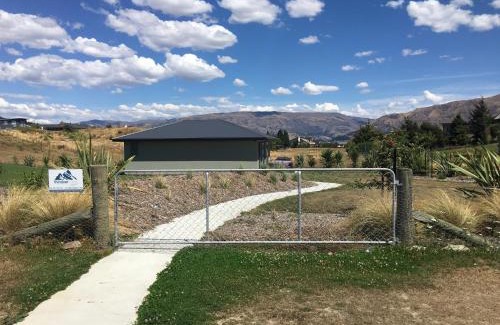 Wanaka House | Minaret Ridge Retreat