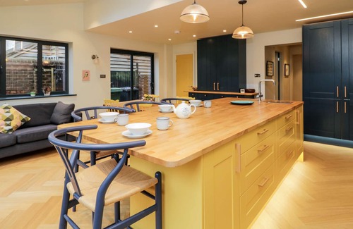 Saint Mary Bourne House | MINDEN, family friendly, with open fire in St. Mary Bourne