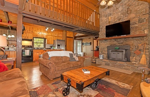 Pisgah Forest Cabin | Mine Mountain Cabin, convenient location! 4 bedrooms, real log cabin
